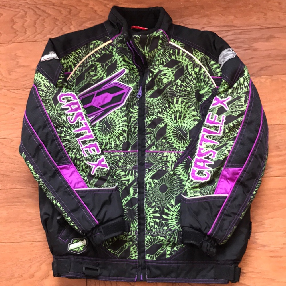 Castle X Jacket Youth size L